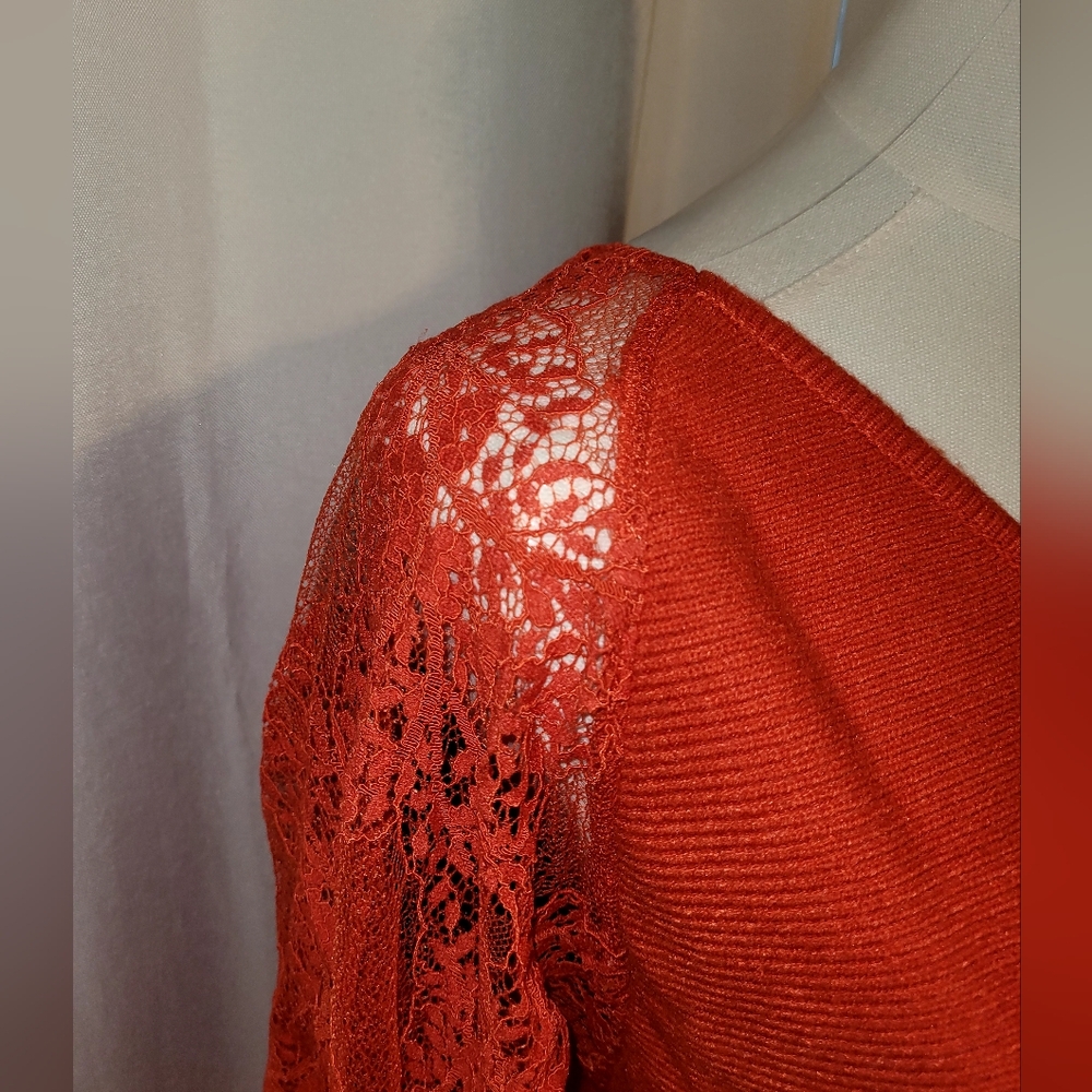 Sweater - Picture 3 of 7